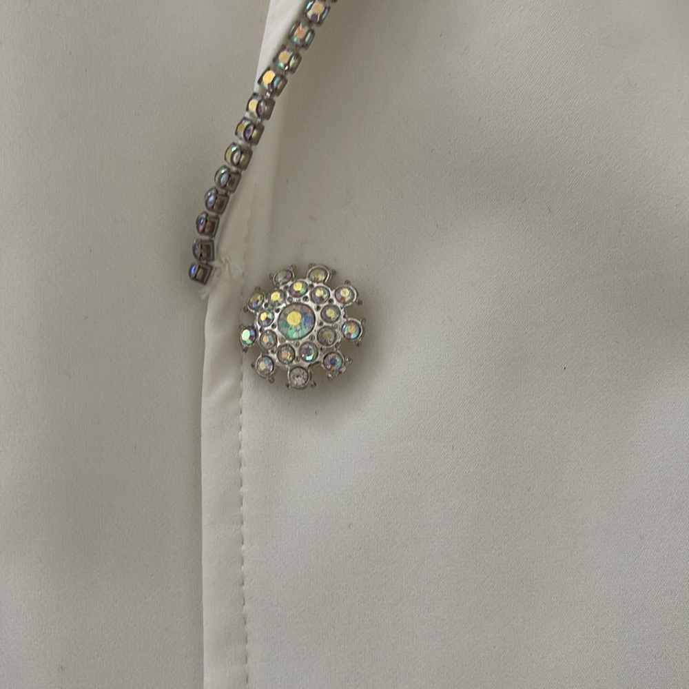 Blazer - Picture 2 of 3